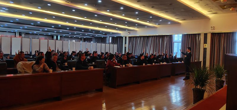 常德市康都物業(yè)服務(wù)有限公司,常德保安服務(wù)公司,保潔服務(wù),墻外高空清洗服務(wù)